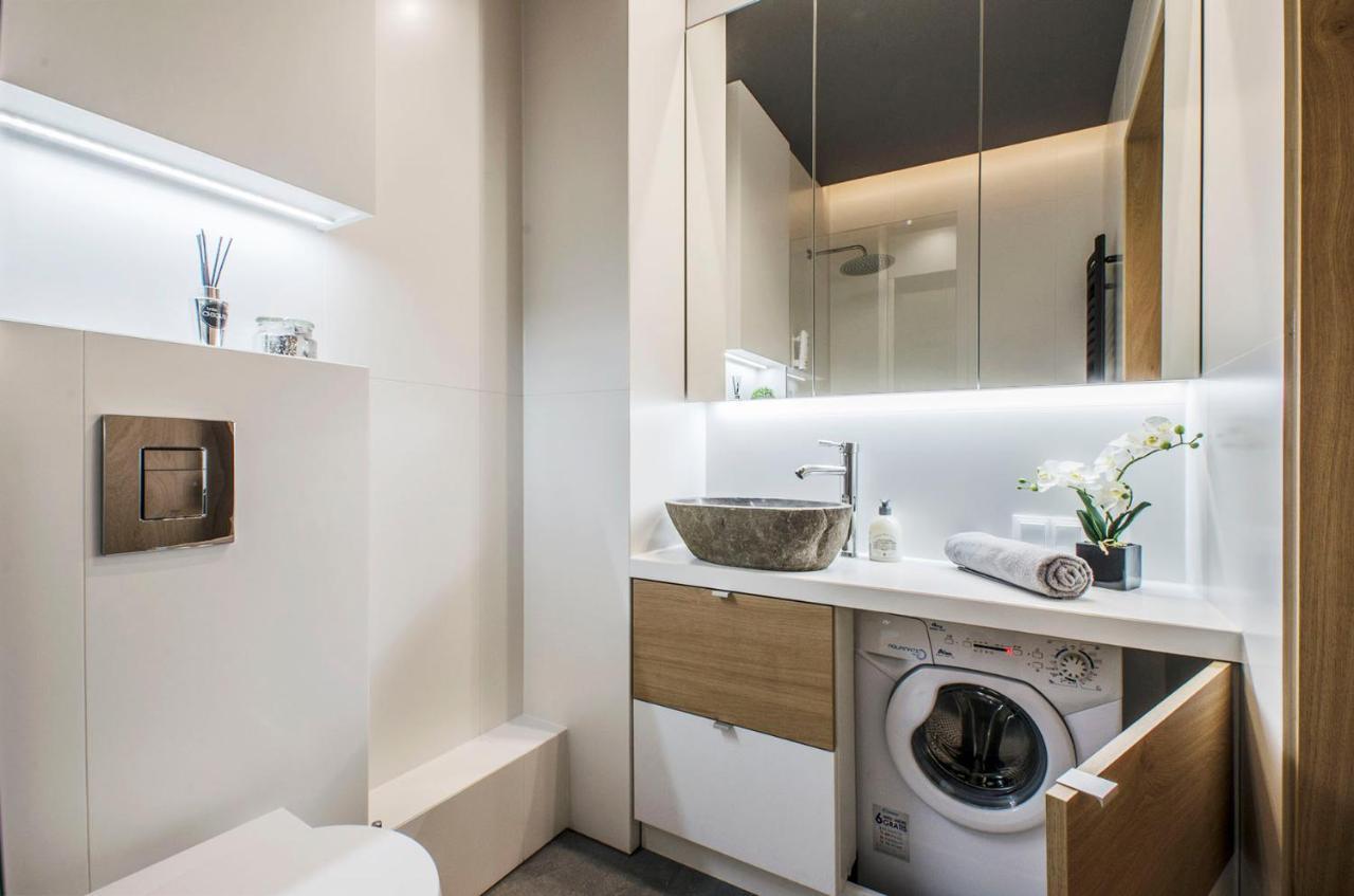 Sky Home- Ilumino Apartment -Centrum, Parking, Klimatyzacja, Dostep Na Kod Lodz  Ngoại thất bức ảnh