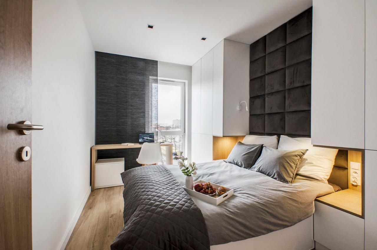 Sky Home- Ilumino Apartment -Centrum, Parking, Klimatyzacja, Dostep Na Kod Lodz  Ngoại thất bức ảnh
